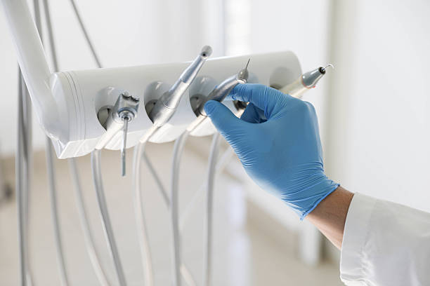 Professional Tooth Extraction technician working in Doylestown, OH